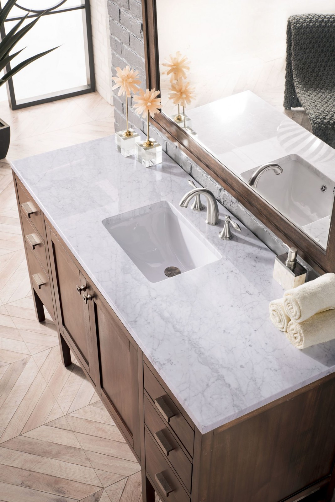 James Martin Vanities E444-V60S-3CAR Addison 60″ – Mid Century Acacia