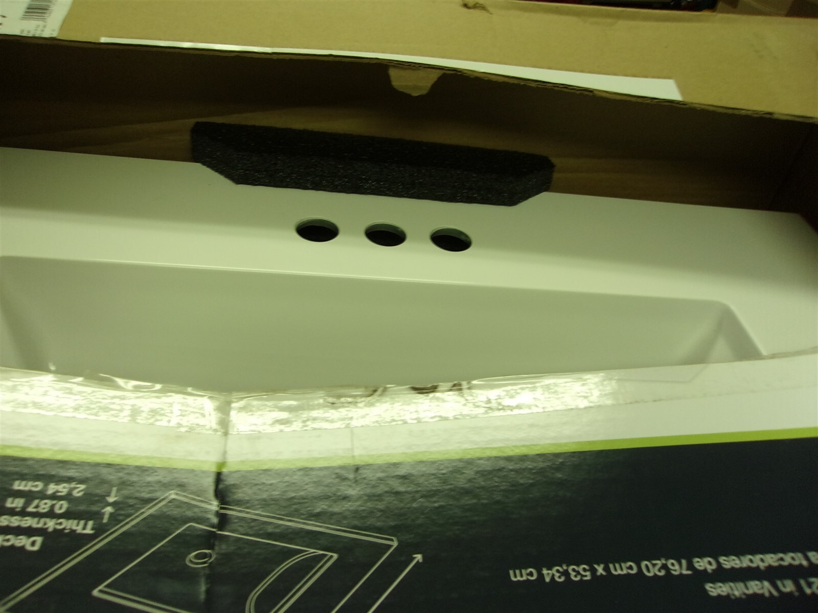 NEW Vanity Top Solid White 31X22″ TR231-3 *FREE SHIPPING*