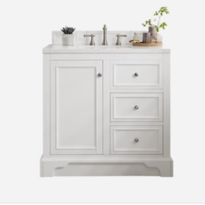 James Martin vanity de soto single basin w/usb Outlet Wood Cabinet Quartz Top.