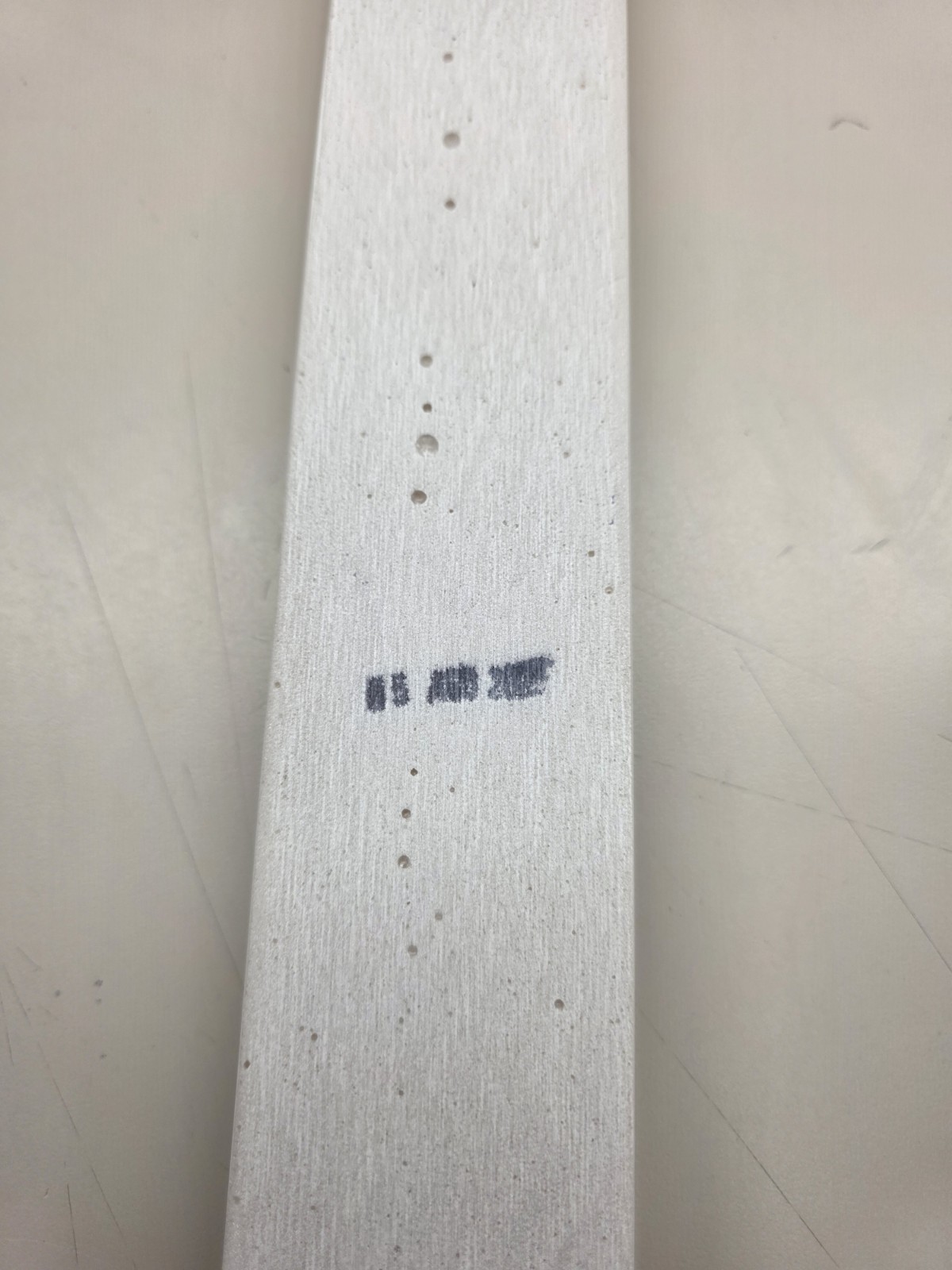 Glacier Bay Newport Cultured Marble Lite Sidesplash in White 17.6″ NSS19GBCOM-W