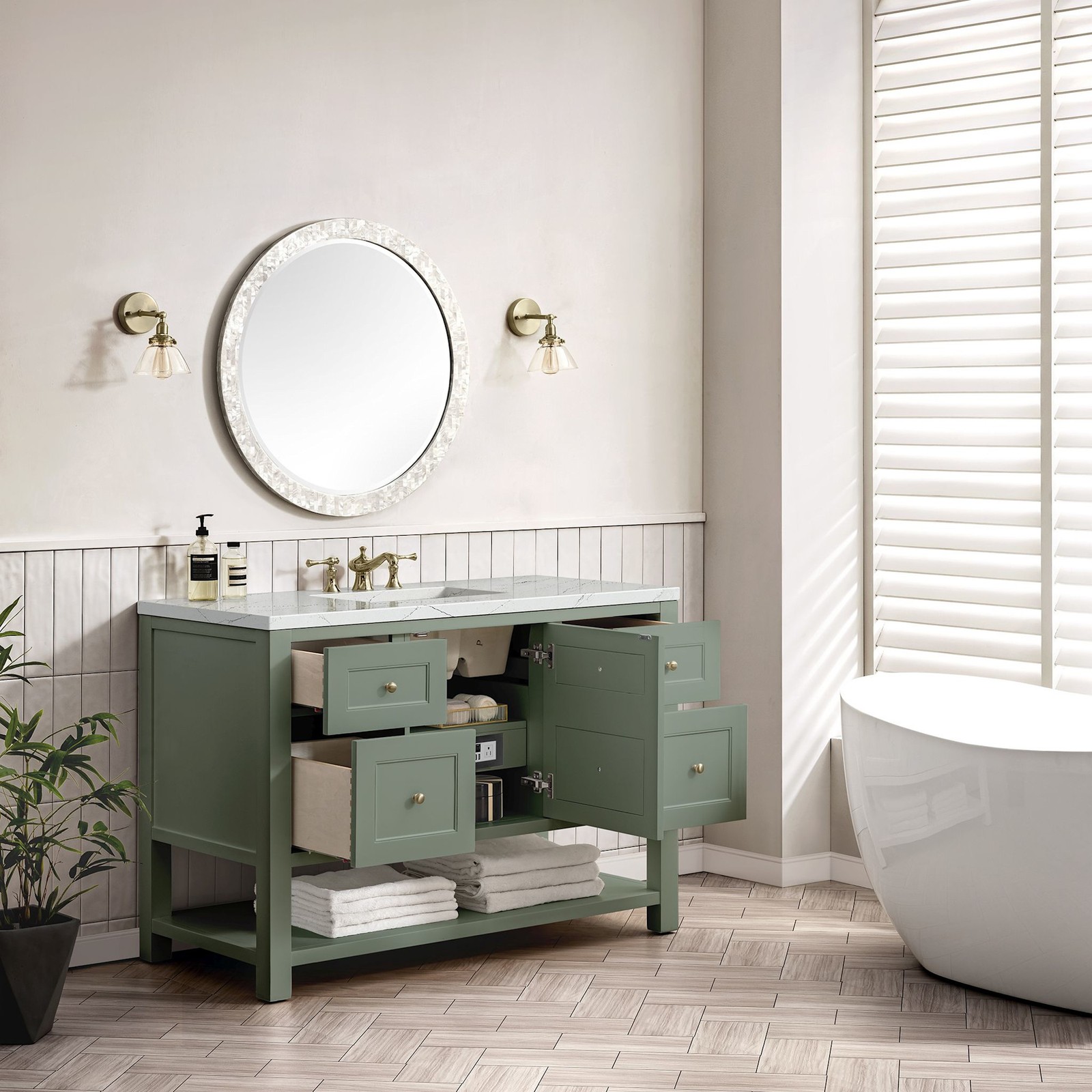 James Martin Vanities 330-V48-FENC Breckenridge 48″ – Light Natural Oak