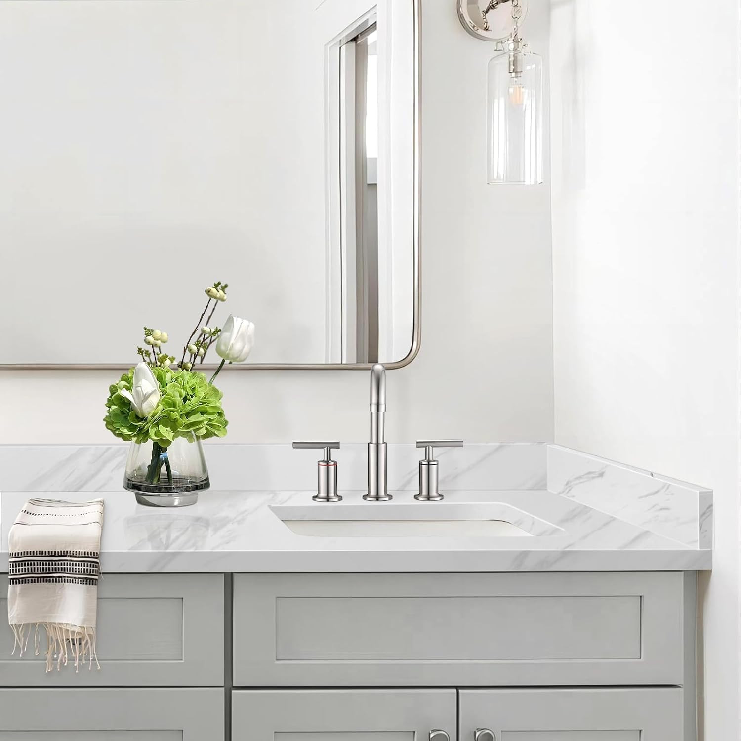 21 Inch Sidesplash in Venice White, Engineered Stone Side Splash for Bathroom Va