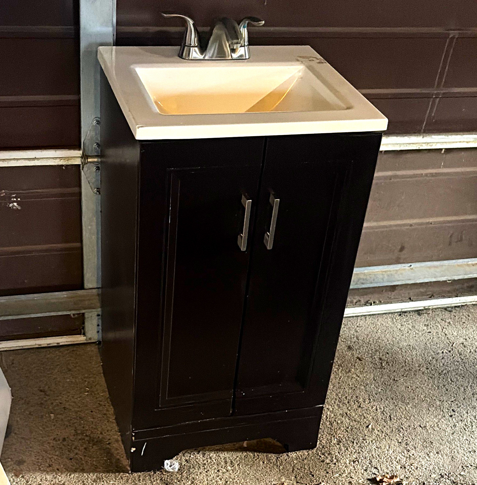 Black/White Freestanding Single Sink Wood Vanity w/ Cupboard 33x18x34