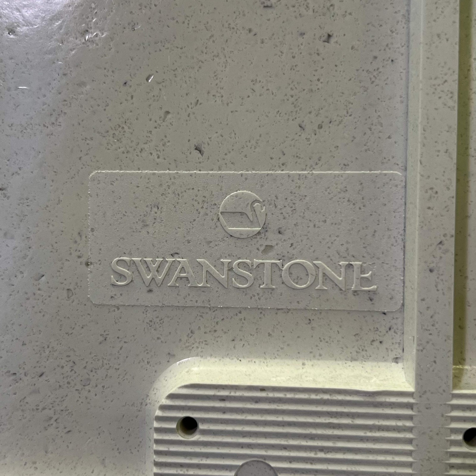 SWANSTONE Vanity Top Bir 21.5″W x 49″L White VT02249