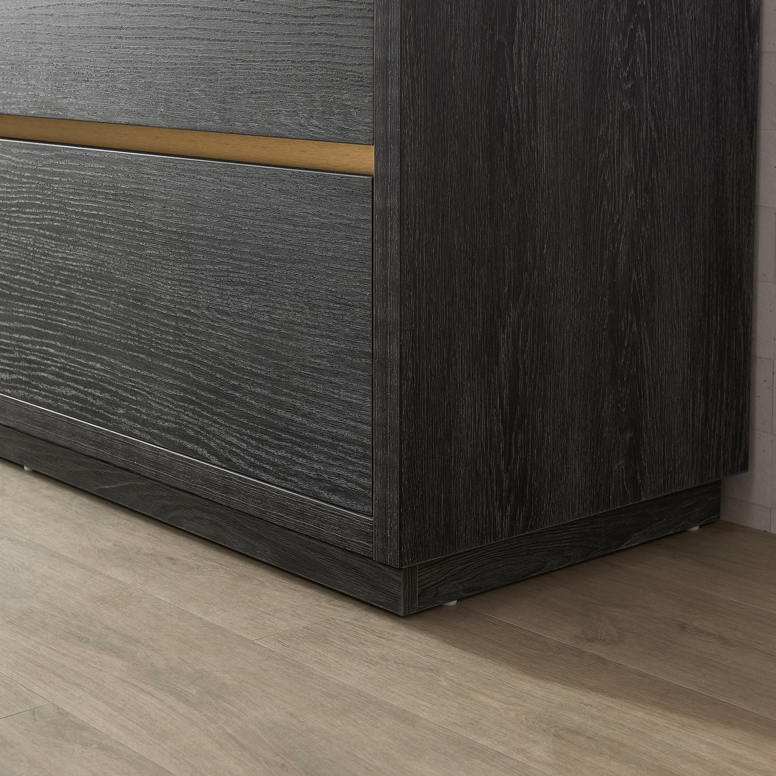 Miseno MV-HUES84-WHT-NM Huesca 84″ – North American Oak