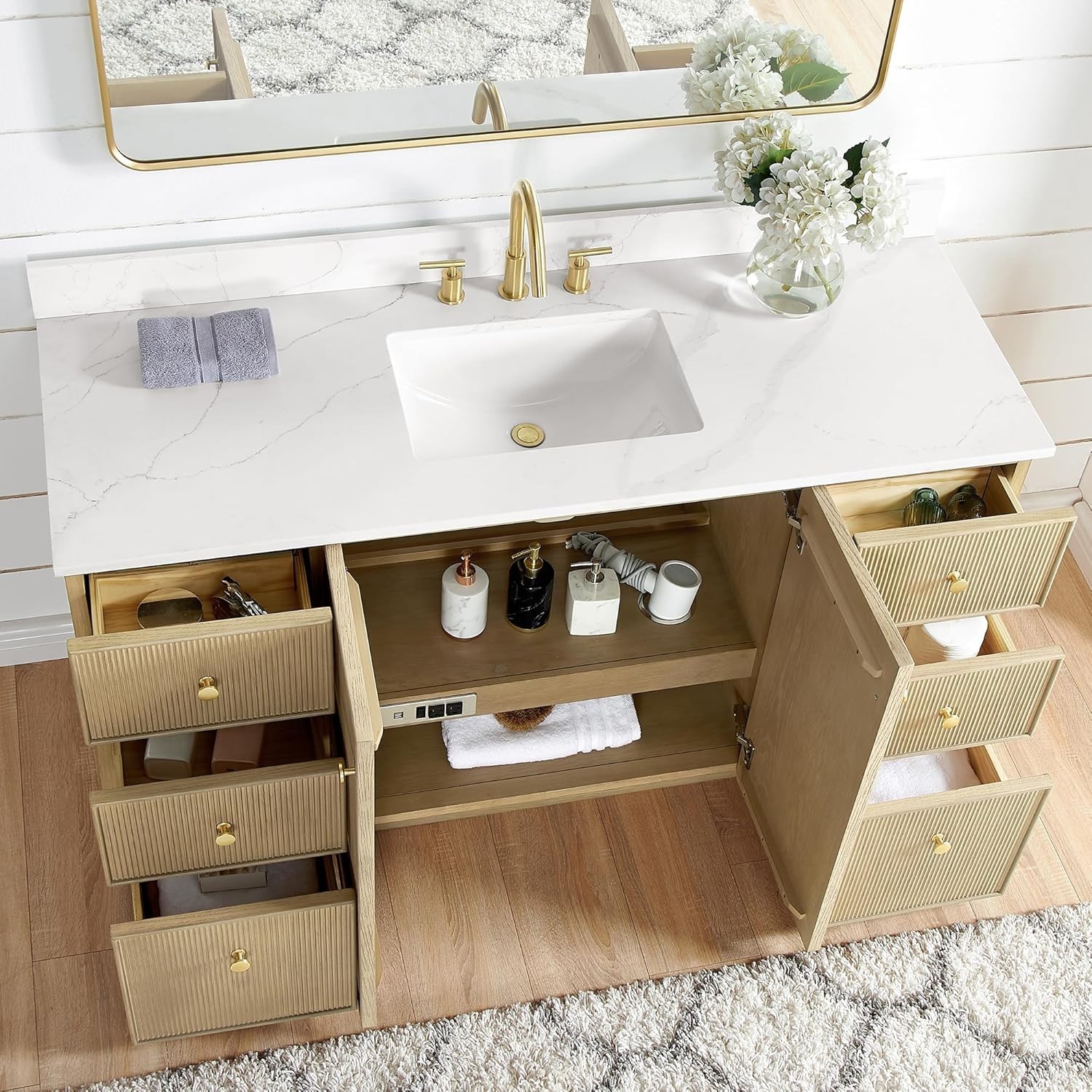 VINNOVA Oza 60″ Single Bath Vanity in Aged Natural Oak with Fish Maw White Quart