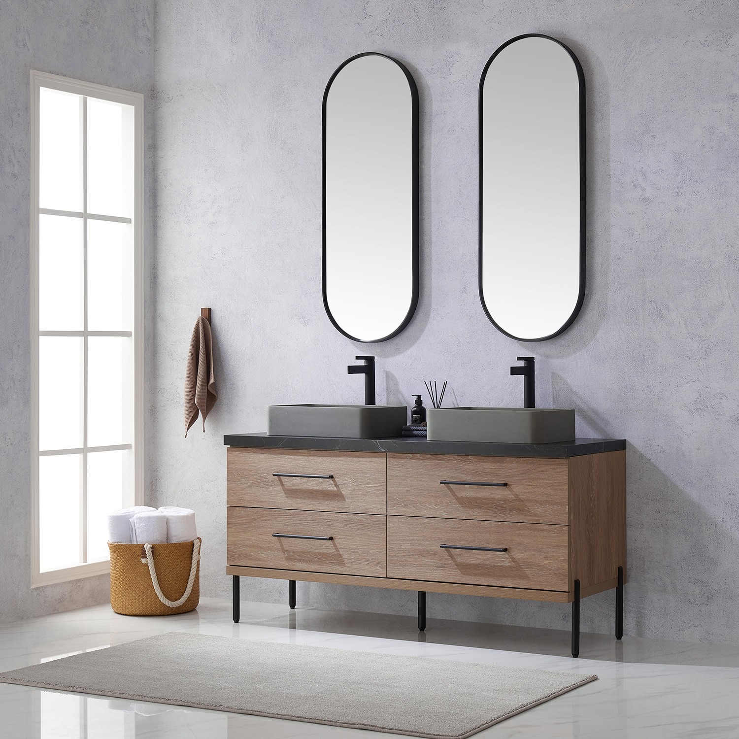 Miseno MV-705160S Trento 60″ – North American Oak / Black