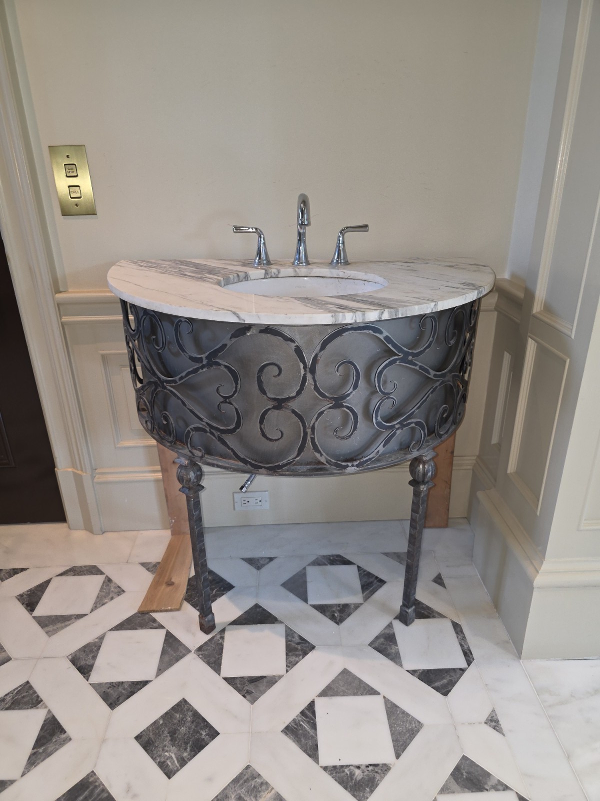 Wrought Iron Powder Room Bathroom Console Vanity With Marble Top