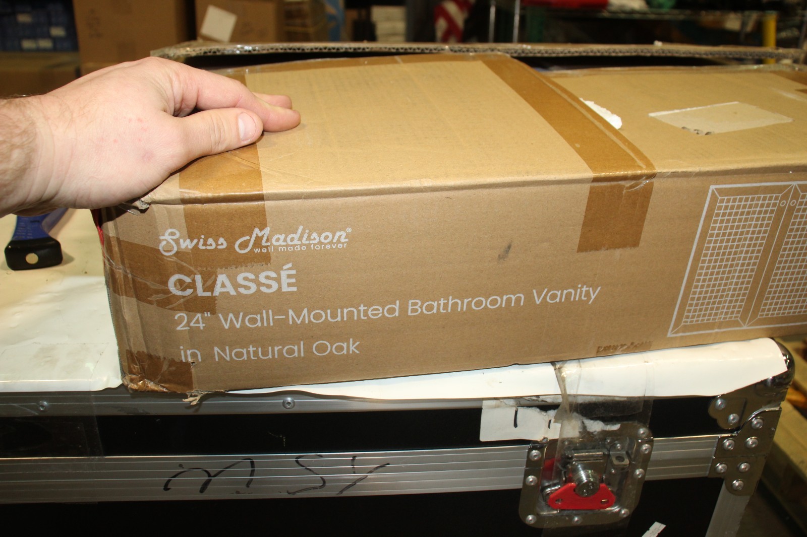 Swiss Madison Classe 24″ Wall Mounted Bathroom Vanity Natural Oak SM-C02804NO