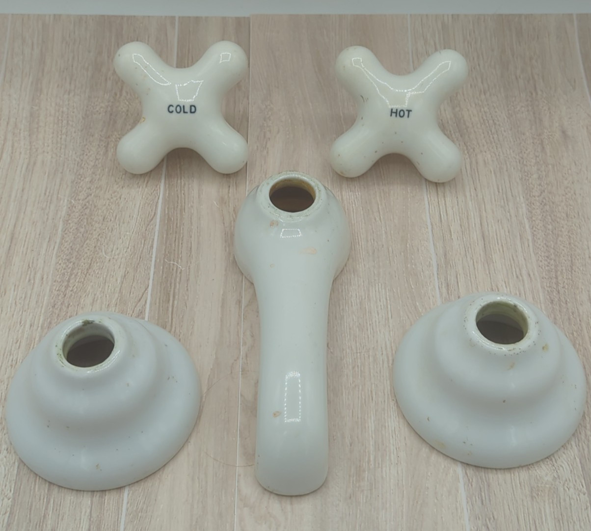 Antique Porcelain Bathroom Fixtures Deco knobs Ceramic lot
