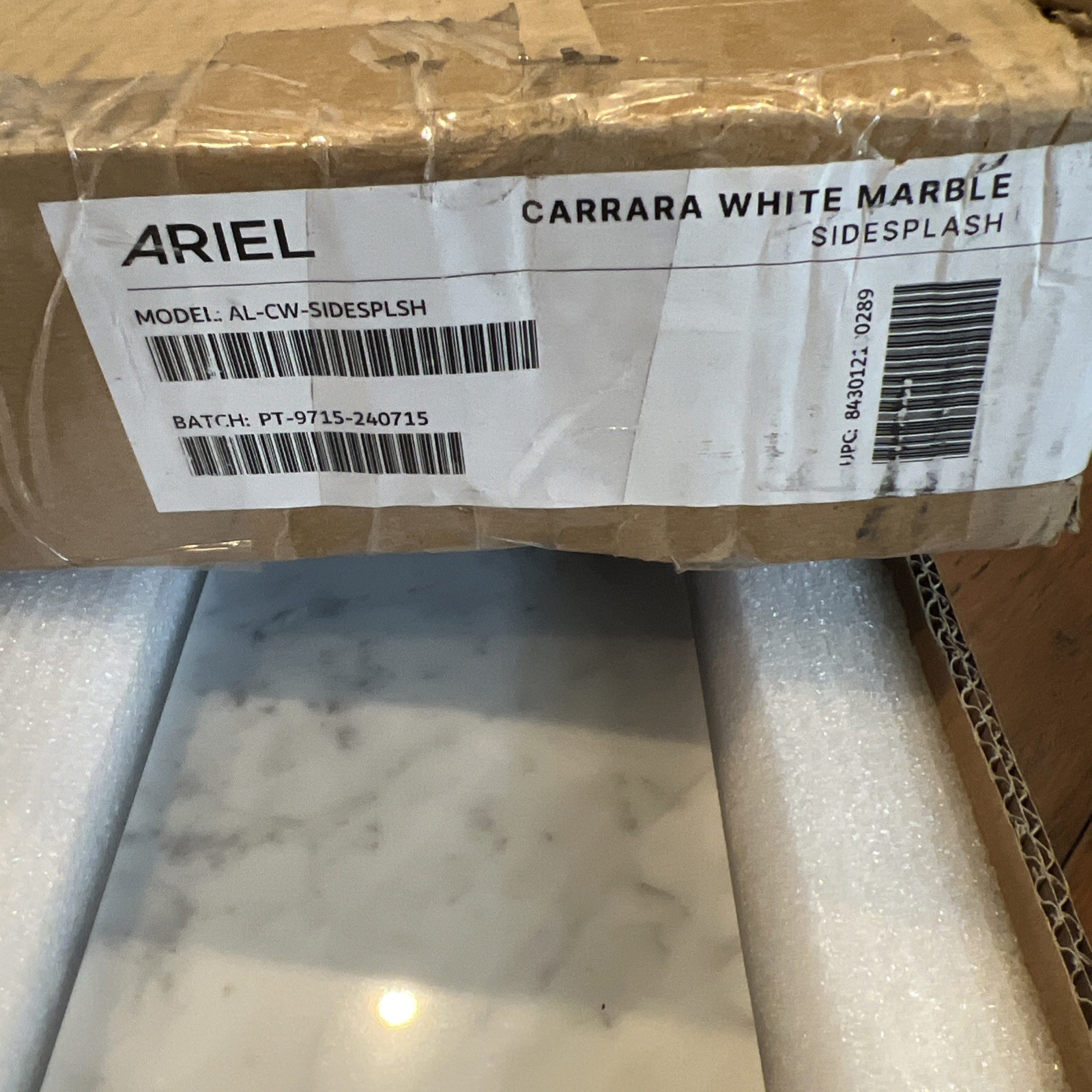 Ariel 21 in. W Carrara White Marble Vanity Sidesplash in White AL-CW- SIDESPLASH