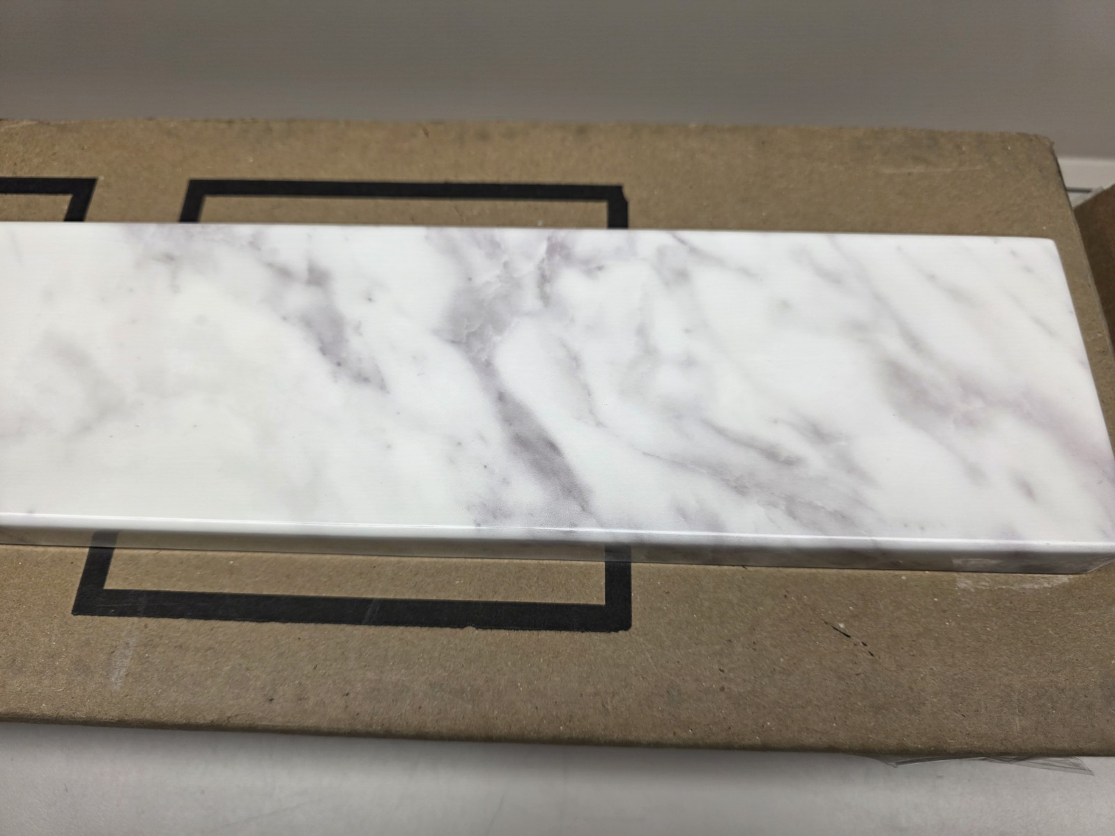 NEW Home Decorators 21.13″x 0.75″ x 3.5″ Cultured Marble Side Splash in Toscana
