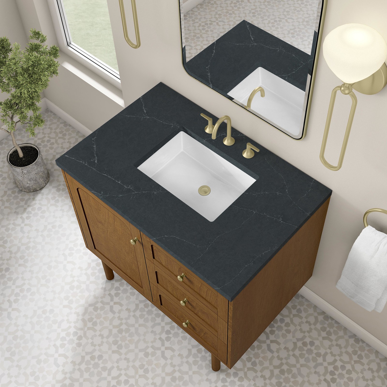 James Martin Vanities 545-V36-3CSP Laurent 36″ Single Basin – Light Natural Oak