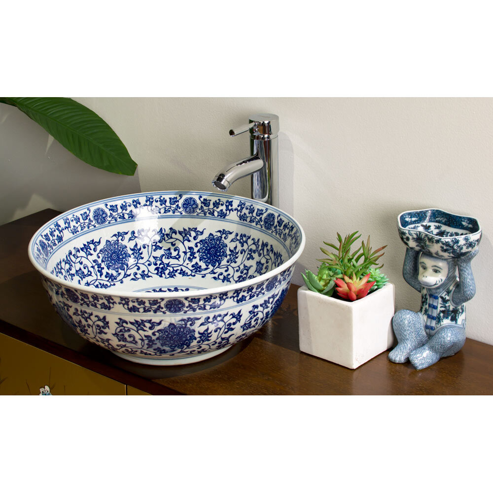 US Seller – Blue and White Porcelain Floral Motif Oriental Basin