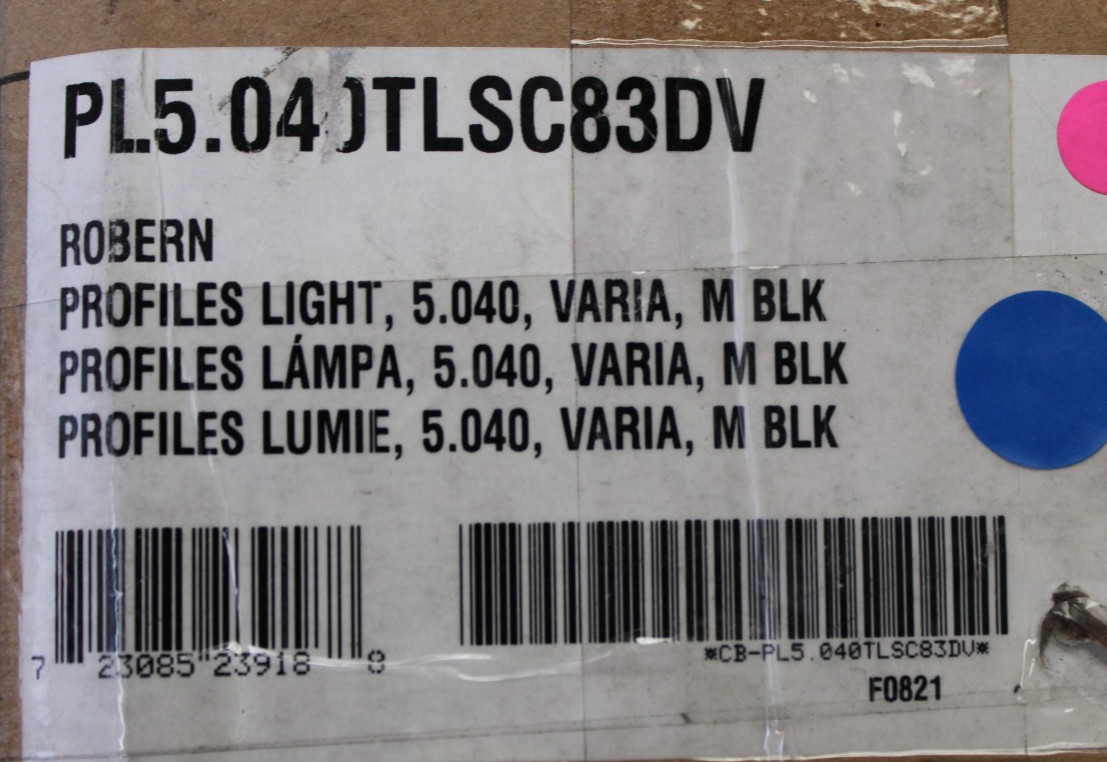 Robern PL5.040TLSC83D – Profiles Light VAR. 5″ x 39-3/8″ x 4-5/8″ – Matte Black