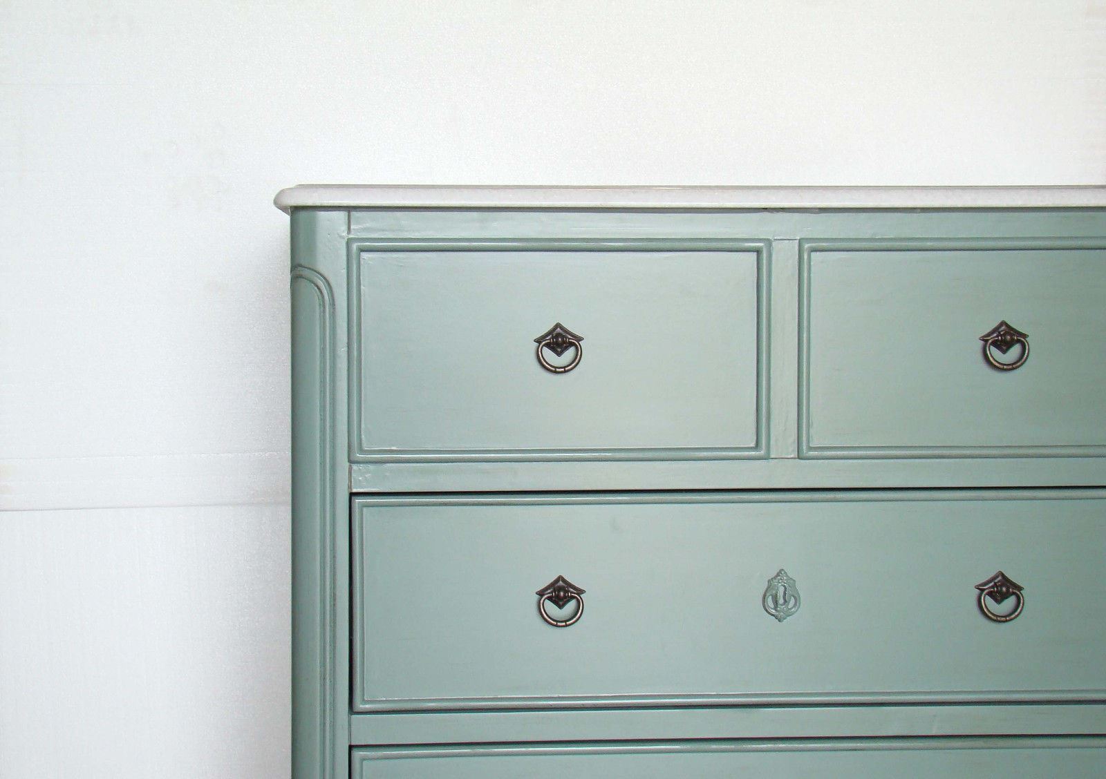 34 inch Cottage look Blue Daleville Bathroom Sink vanity HF081Y – Local Pick up