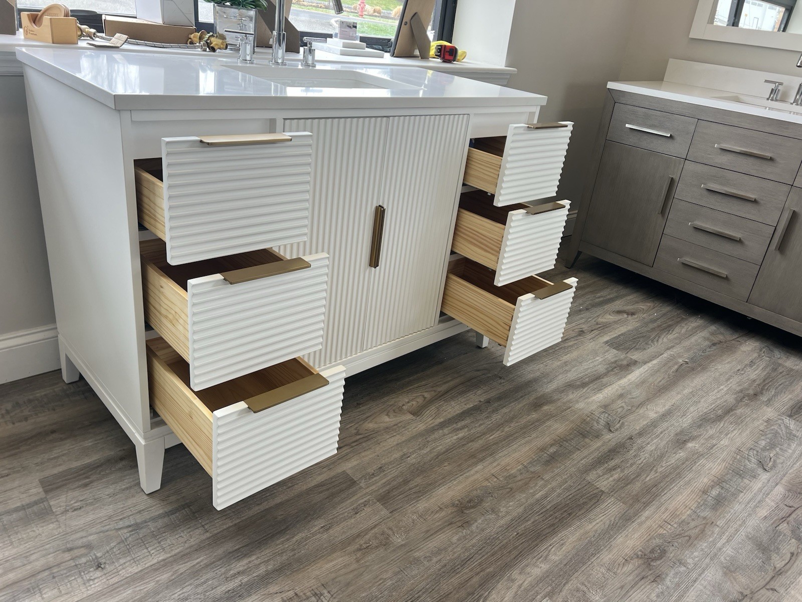 floor model sale! 49” Fluted White Bathroom Vanity With Quartz Top & Backsplash