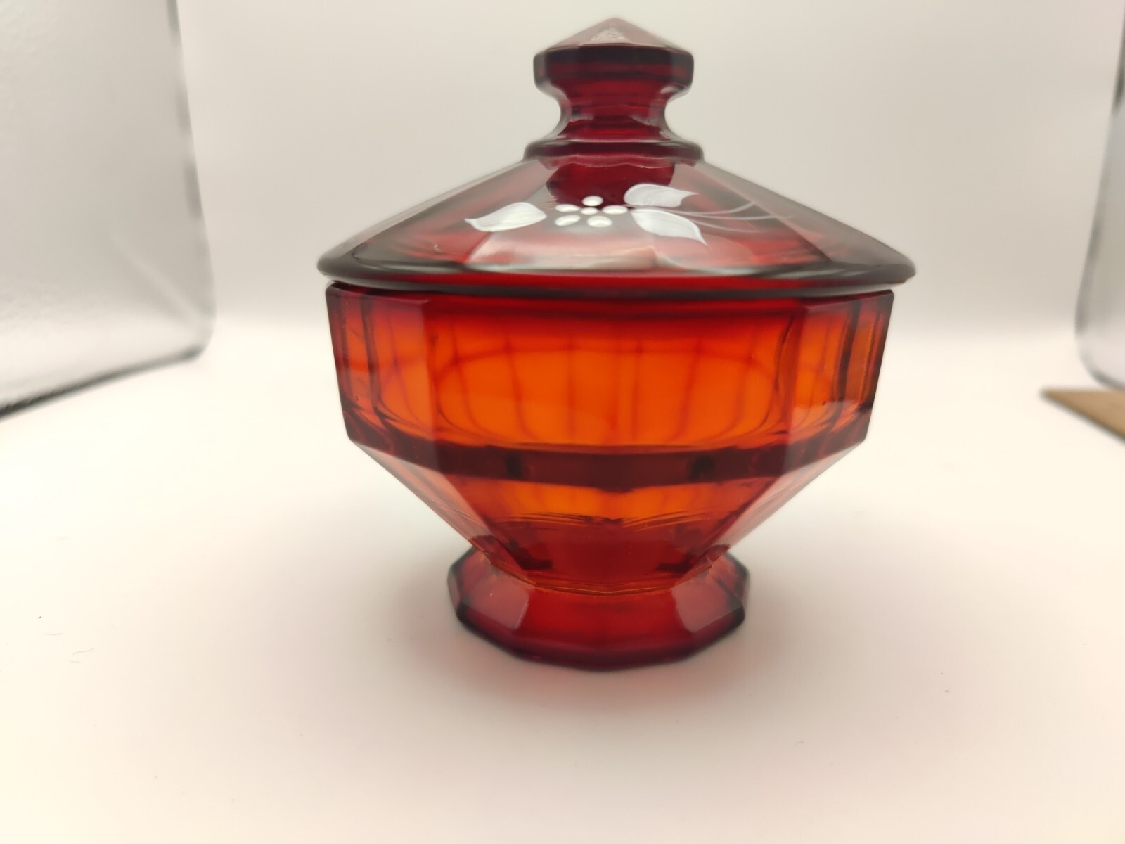 Westmoreland Round Lidded Hand-painted Red Glass Dish 1979