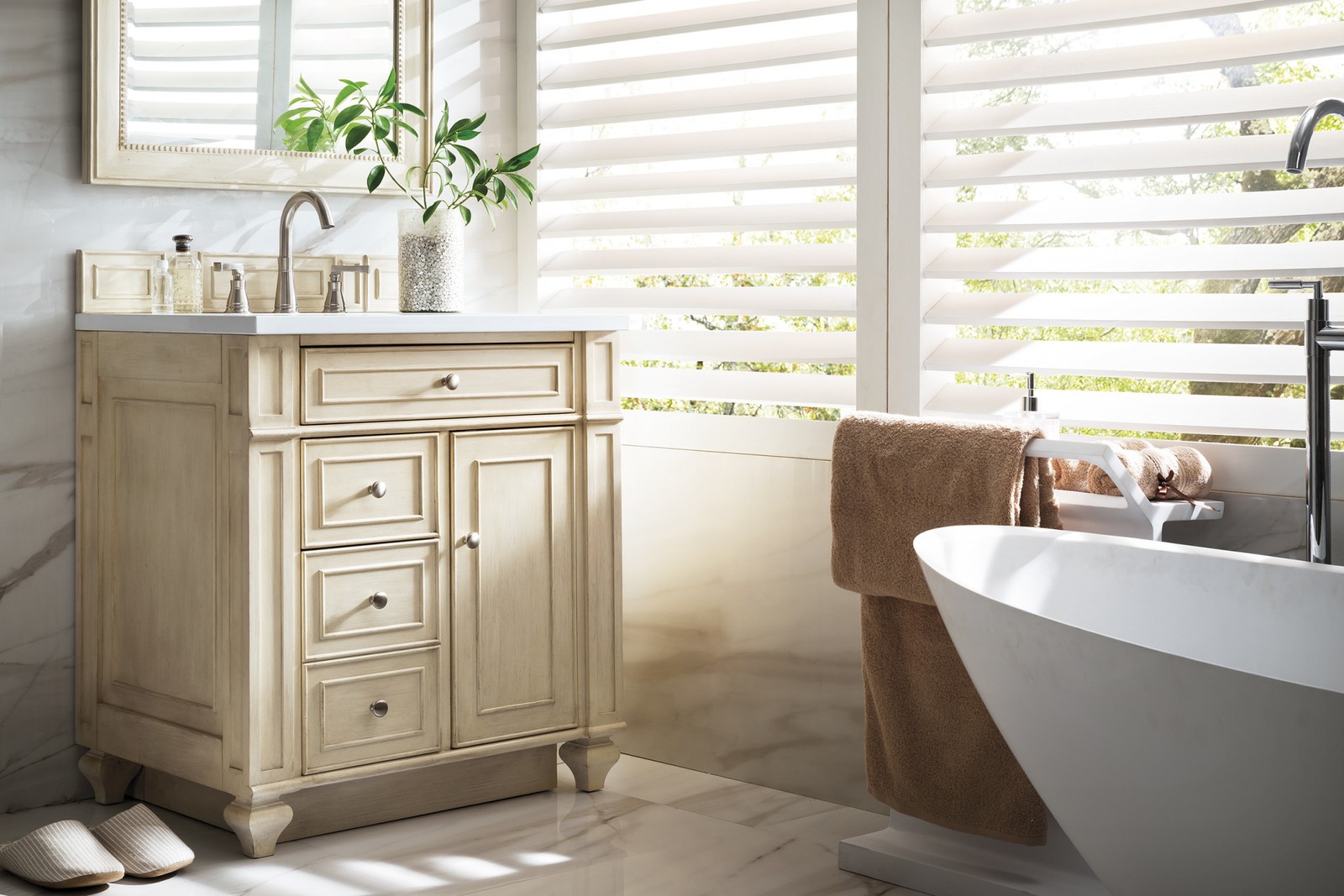 James Martin Vanities 157-V30 Bristol 30″ Single Basin Hardwood – Wood