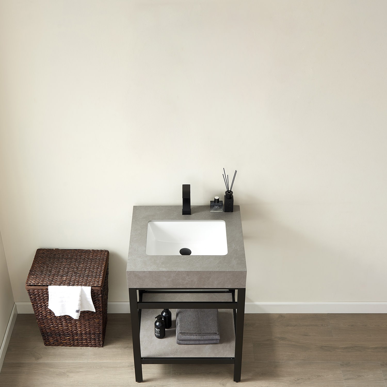 Miseno MV702524-NM Funes 24″ – Brushed Gold / White