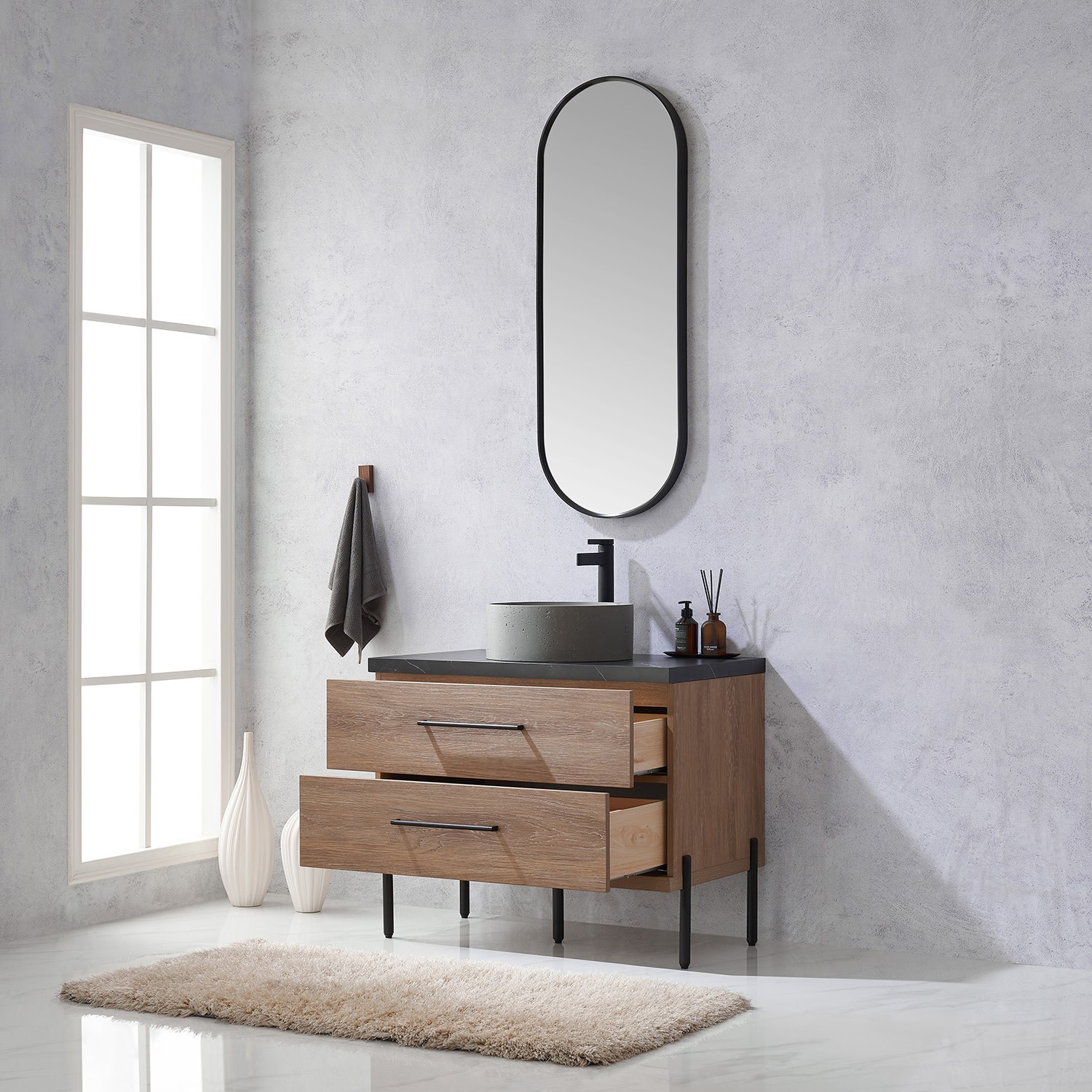 Miseno MV-705136R Trento 36″ – North American Oak / Black