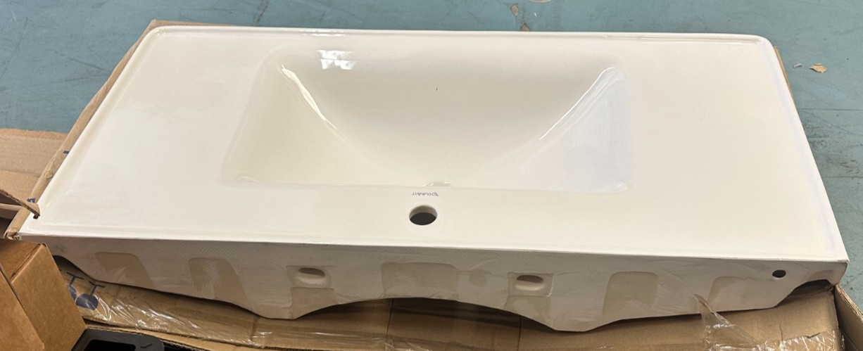 Duravit 2367100000 – D-Neo Cabinet Mounted 1-Hole Sink with Deck – White