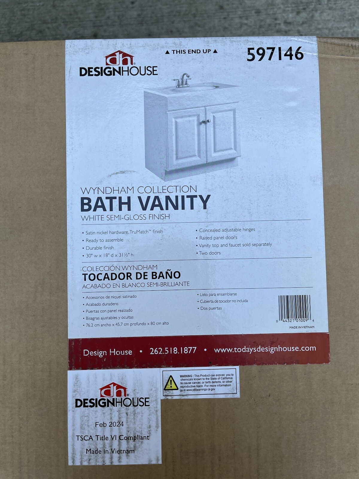NEW DESIGNHOUSE WYNDHAM COLLECTION BATH VANITY WHITE FINISH W/ MARBLED SINK