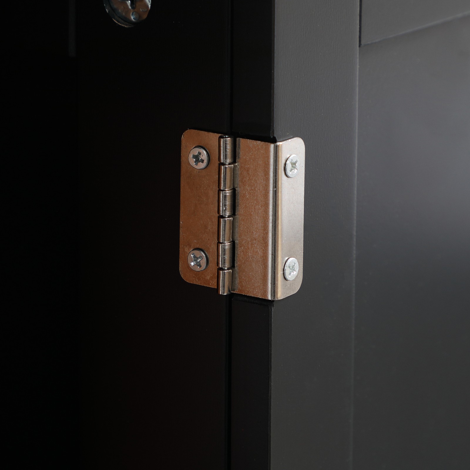 Under Sink Bathroom Cabinet with 2 Doors and Shelf