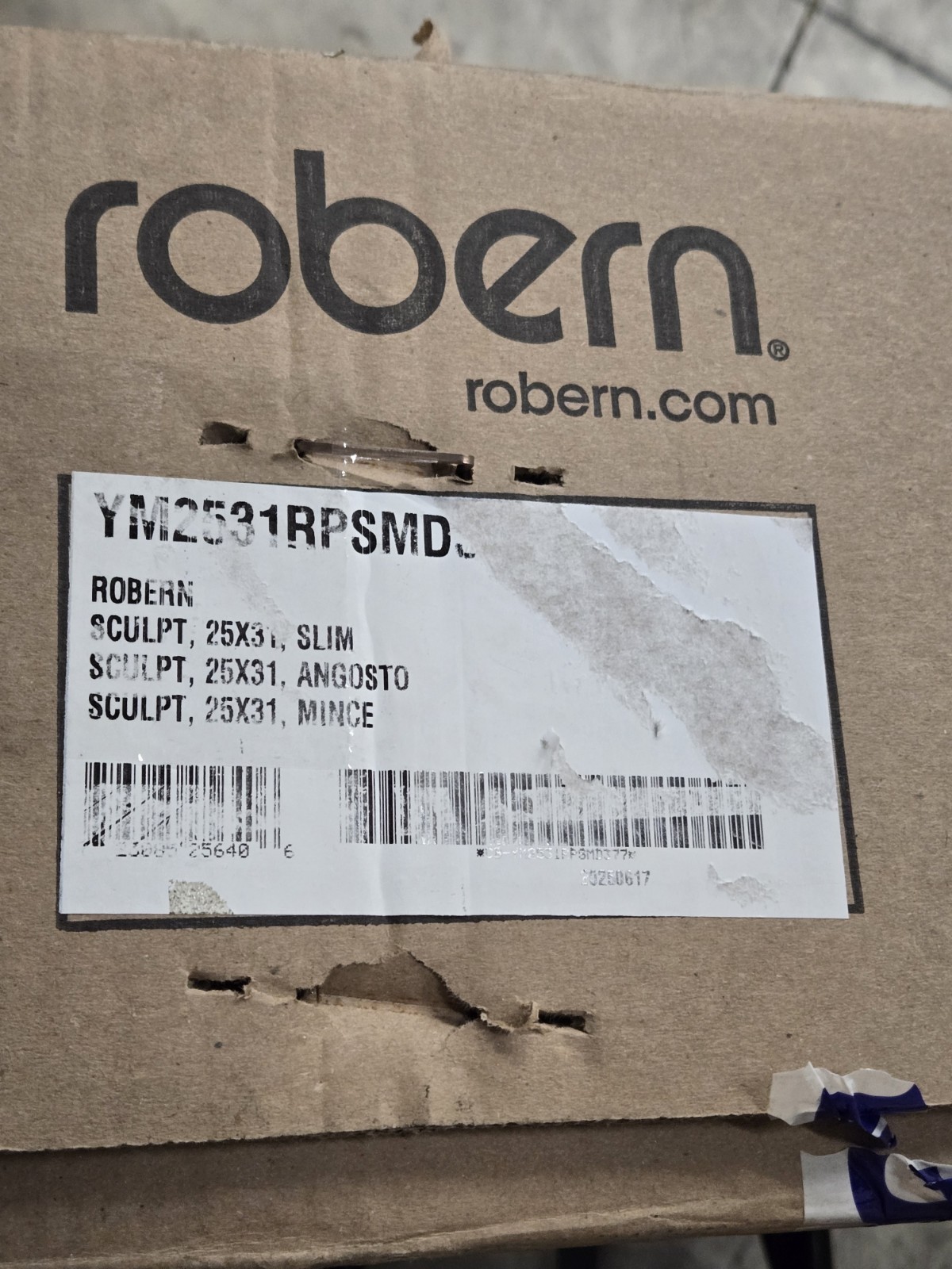 Robern YM2531RPSMD377 – SCULPT, 25X31, SLIM Open Box