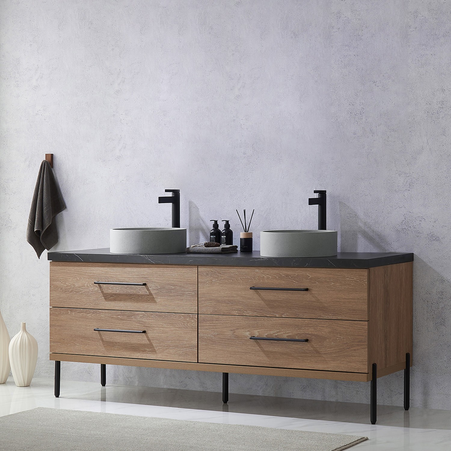 Miseno MV-NM-705172C Trento 72″ – North American Oak / Black