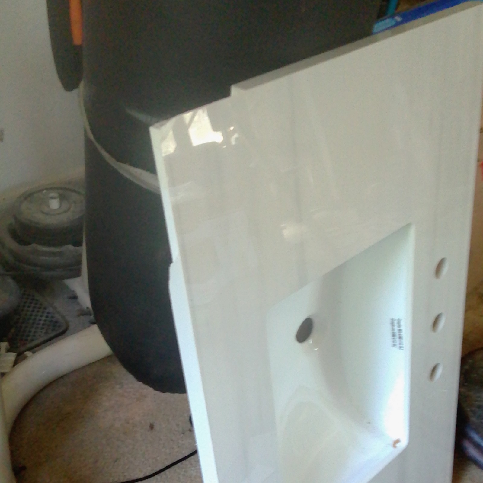 allen + roth 37 x 22 in White Stone Vanity Top w/ Integrated Sink, 3 Holes