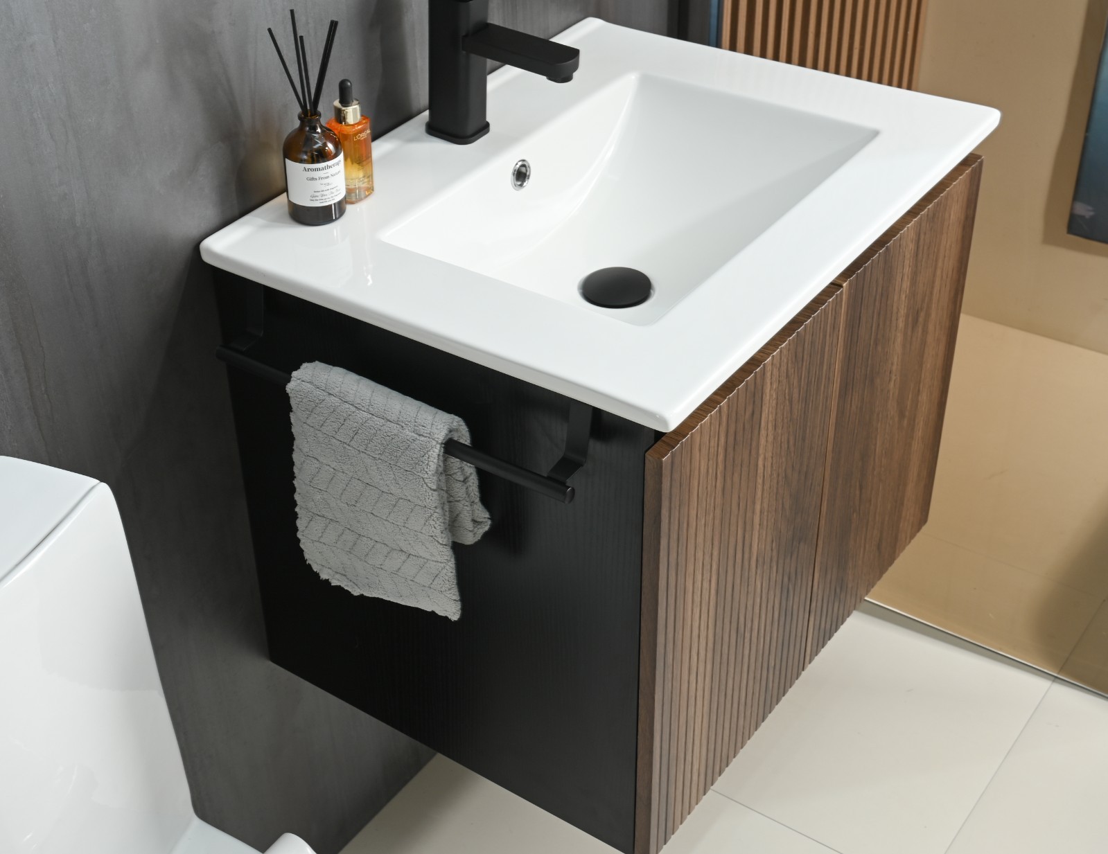 Goodyo 24 in Bathroom Vanity with Sink, Floating Wall-mount Cabinet with 2 Doors