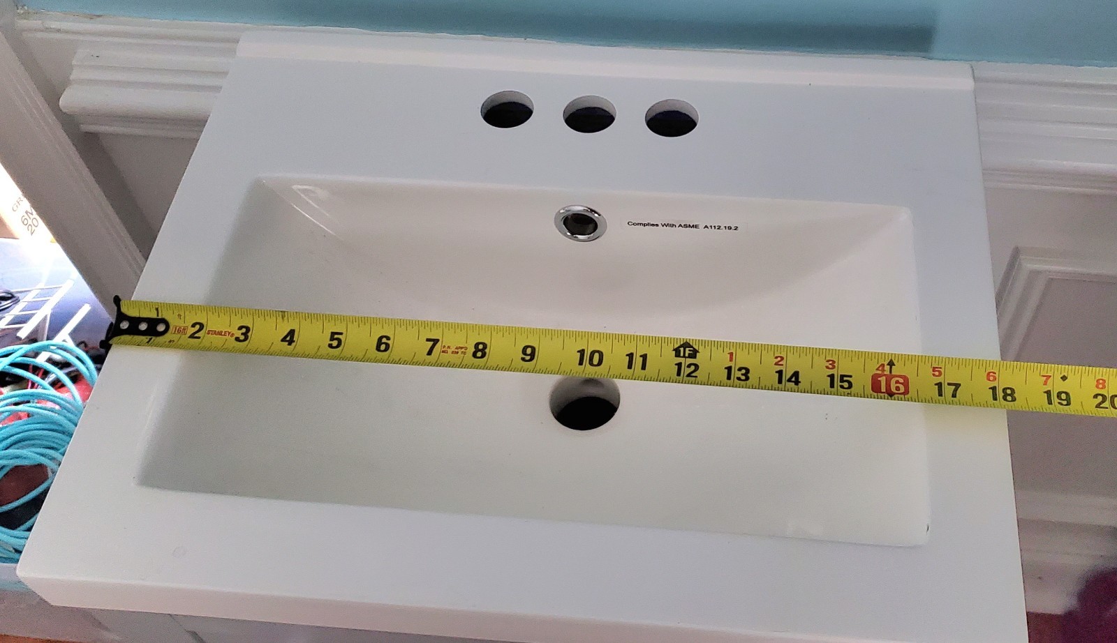 18.5″ Single Bathroom Vanity with Cultured Marble Top