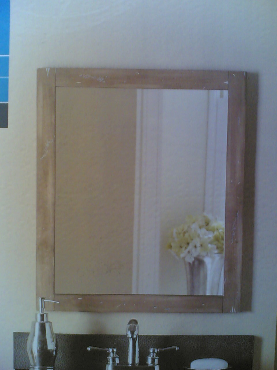 NIB: Nice Bathroom Vanity or Hallway Mirror w/ Solid Wood Frame 20×24