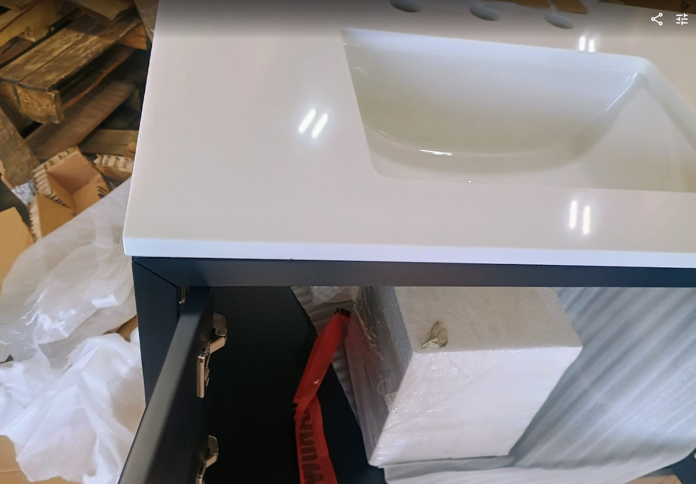 Miseno MV-N254-V30 Isadore 30″ Free Standing 1 Basin Vanity Black Light Damage