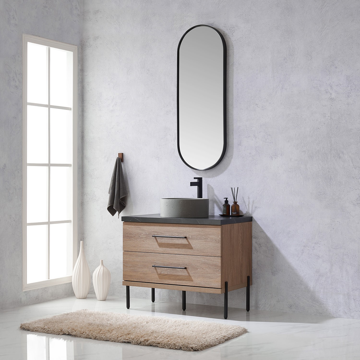Miseno MV-705136R Trento 36″ – North American Oak / Black