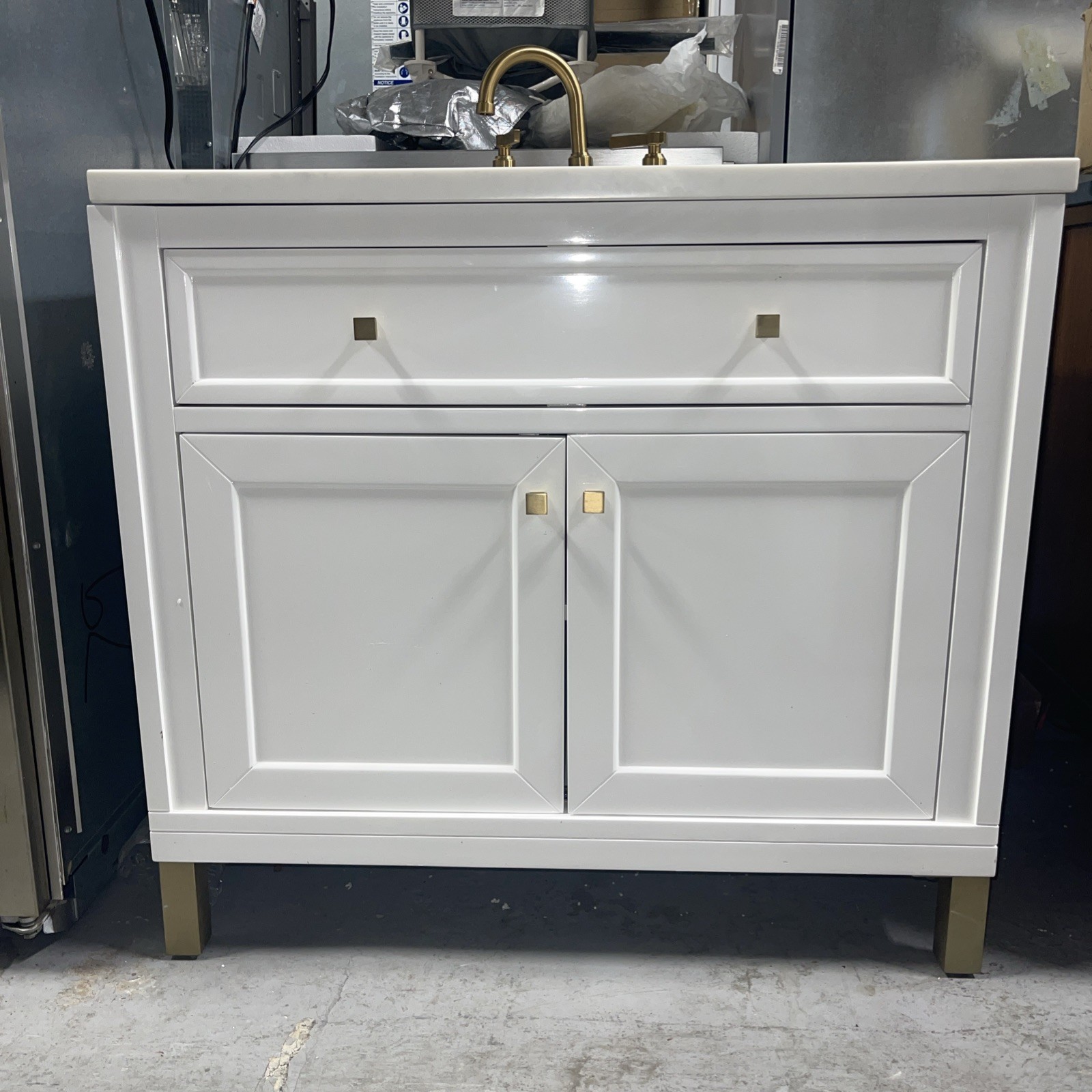 James Martin Vanities 330-V30-3PBL Breckenridge 36”- White