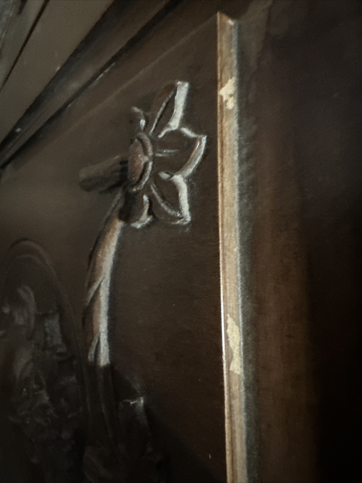 Stone Top Vanity In Lebelvedere Castle 68×27