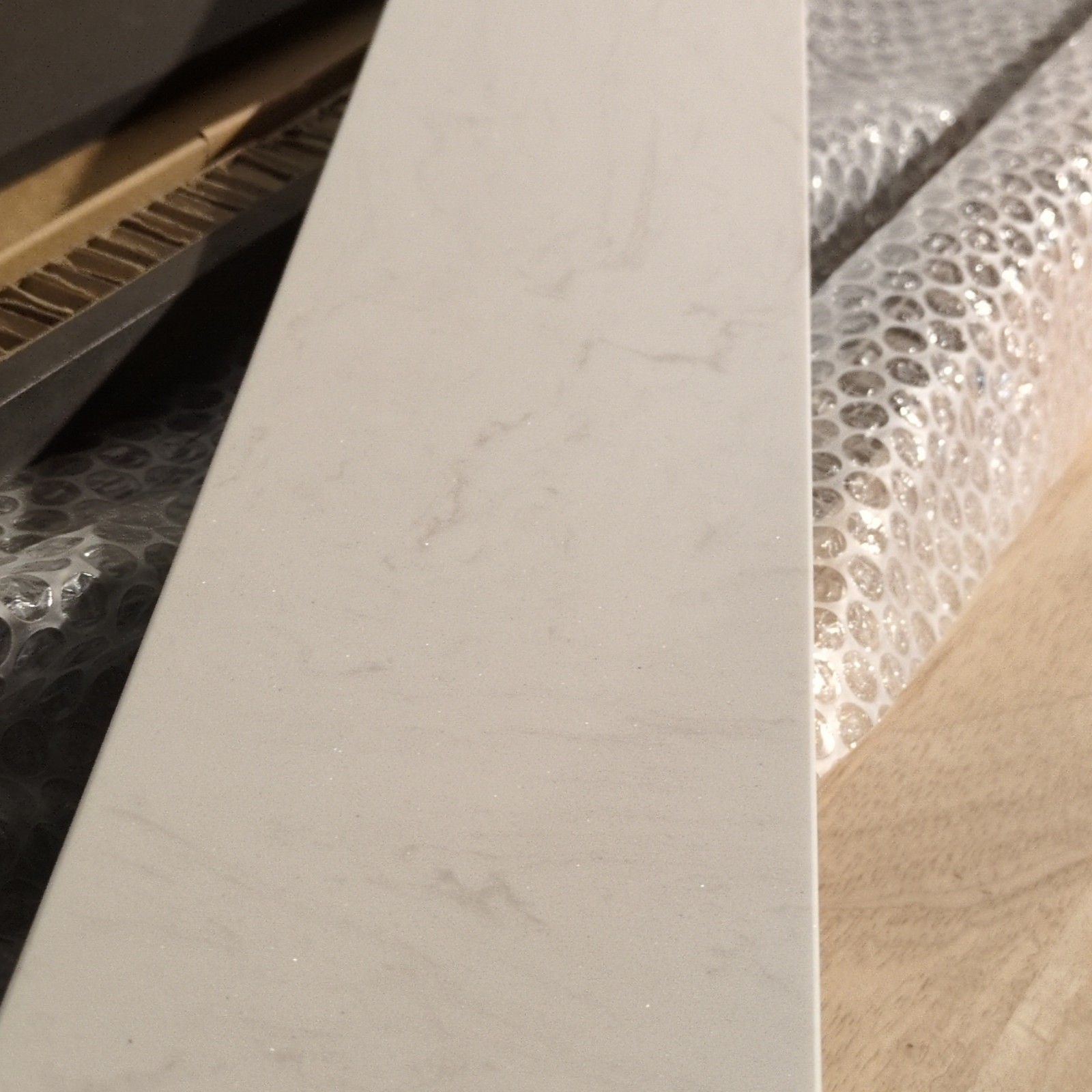 Elegant Lighting Calacatta White Engineered Marble Bathroom Backsplash 35.25″
