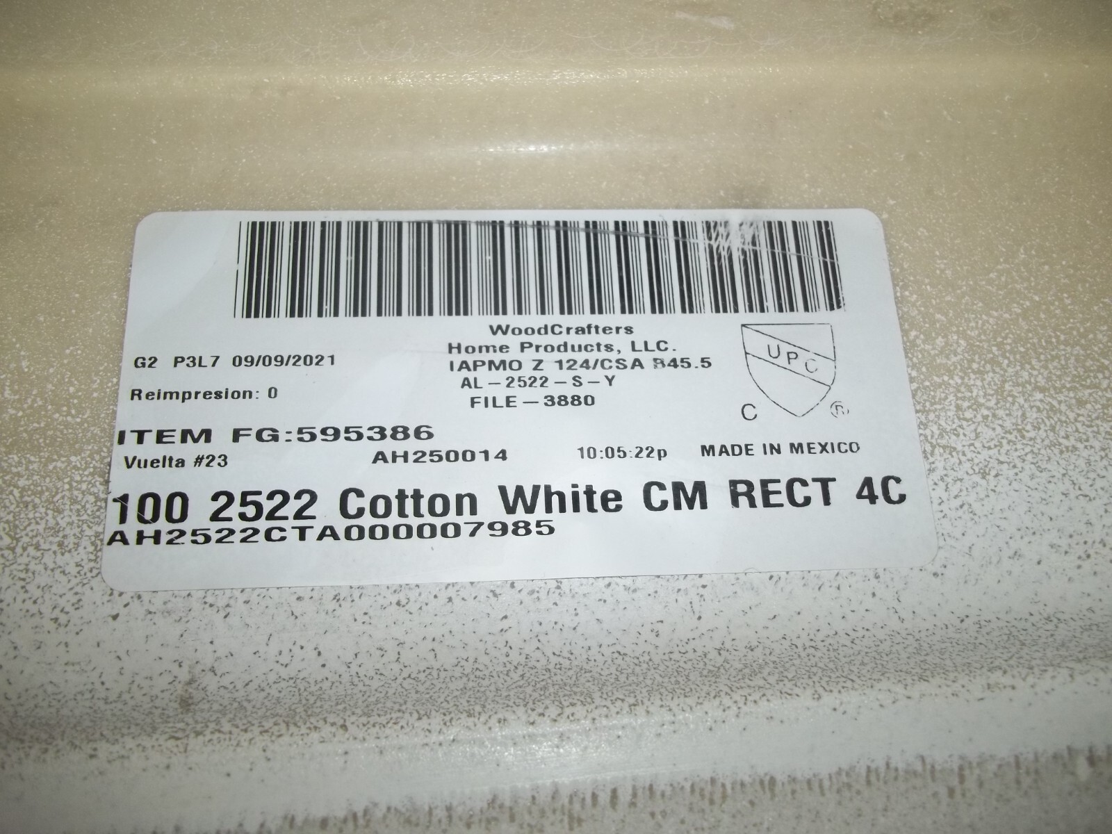Cotton White 25″x22″ Cultured Marble Vanity Top With Backsplash