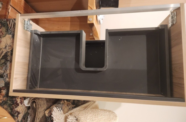 Porcelanosa off-the-wall vanity 35.5”w x 18 7/8”d 20.5”h