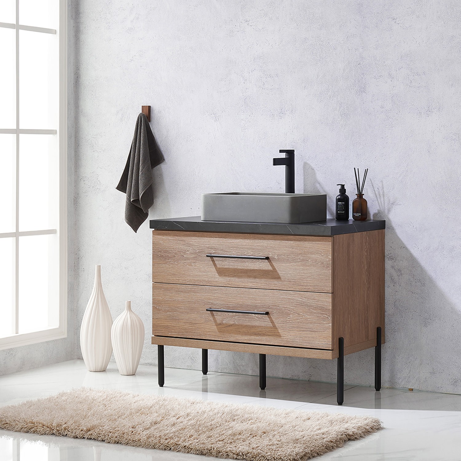 Miseno MV-NM-705136S Trento 36″ – North American Oak / Black