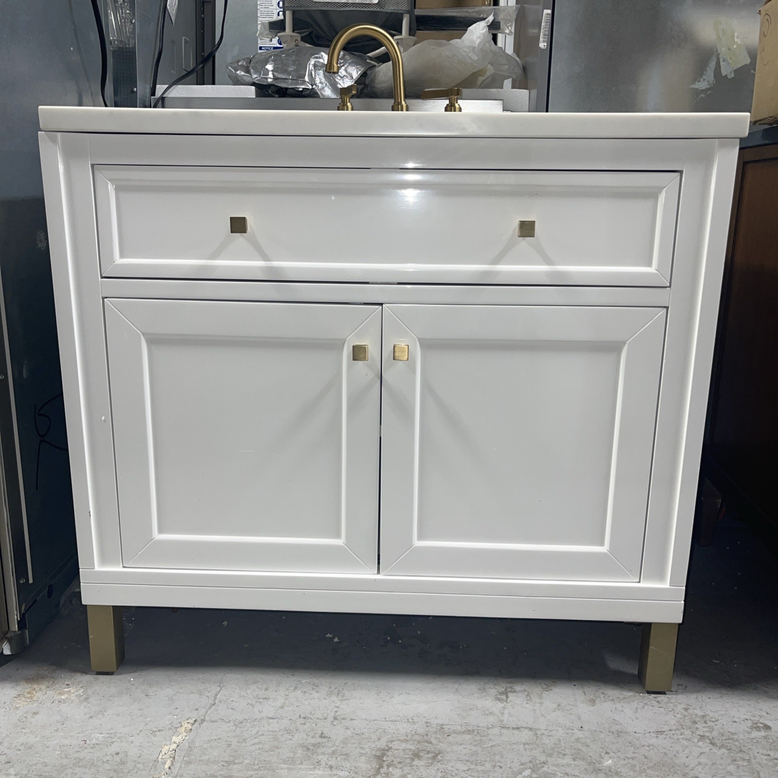 James Martin Vanities 330-V30-3PBL Breckenridge 36”- White